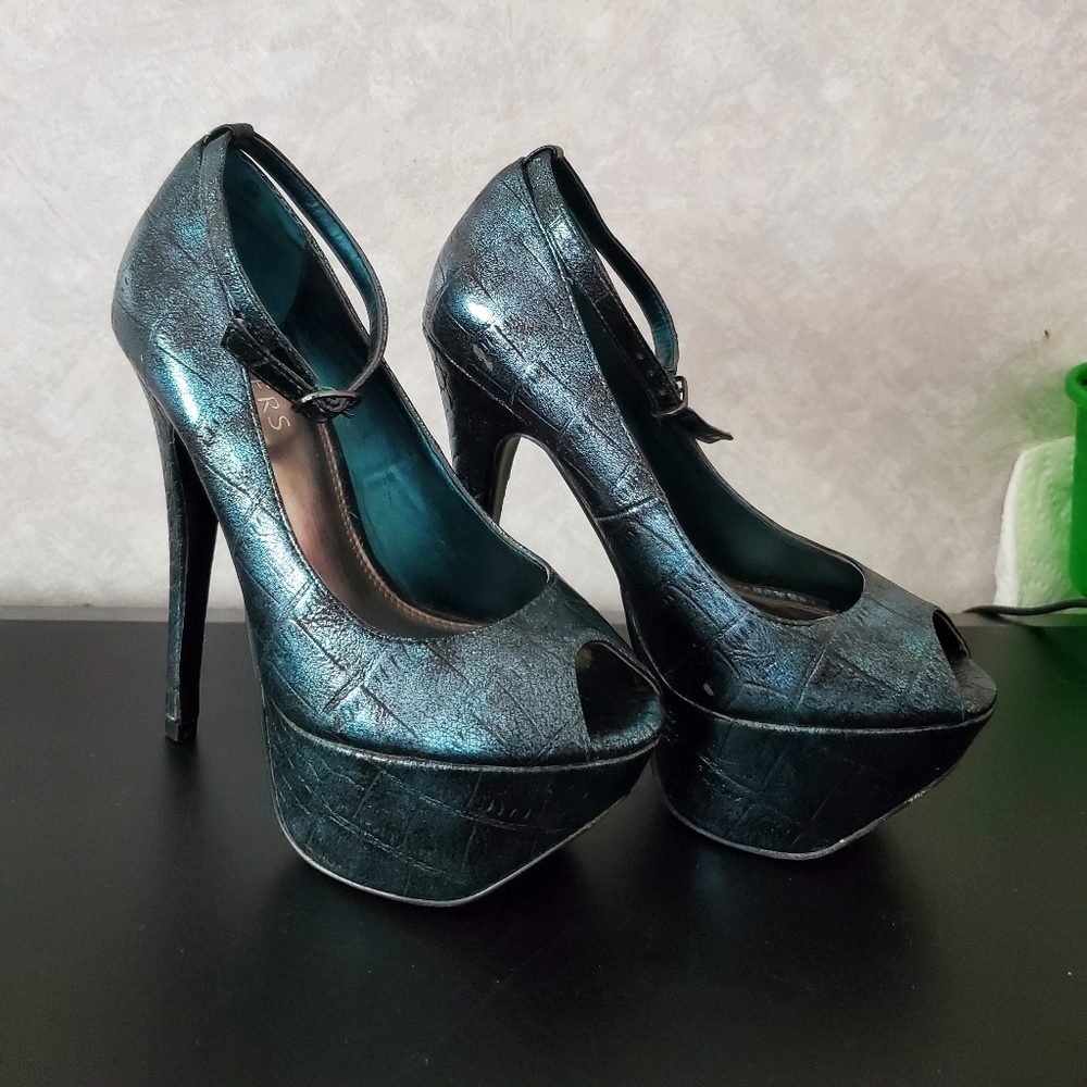 Bakers platform heels